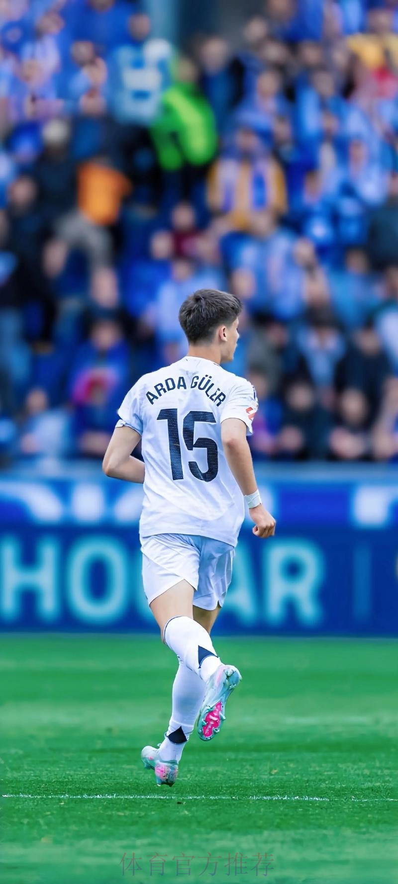 卡马文加:加盟皇马立即感觉加入了世界最佳俱乐部